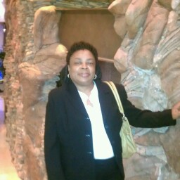 Carolyn Hall Photo 40