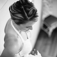 Kerri Burgess Photo 19