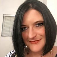 April Farris Photo 7