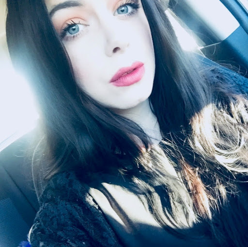 Stacey Snyder Photo 25