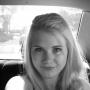 Amanda Devlin Photo 27