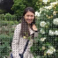 Yun Li Photo 27
