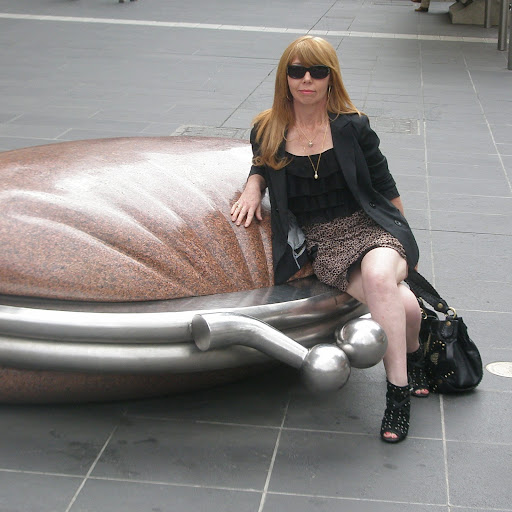 Lynda Bennett Photo 20