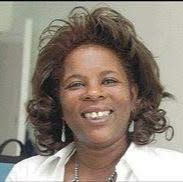 Denise Barnett Photo 10