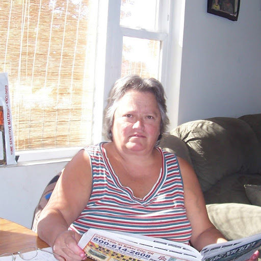 Darlene Steele Photo 30