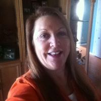 Shelley Nichols Photo 28