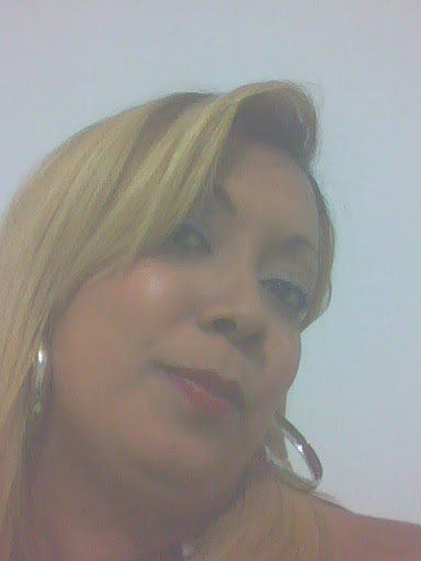 Simone Jackson Photo 33