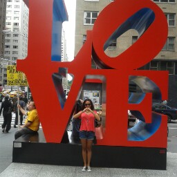 Claire Andrade Photo 5