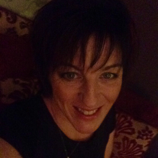 Louise Johnson Photo 44