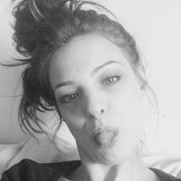 Louise Jenkins Photo 19