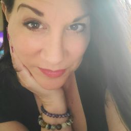 Kimberly Roberts Photo 23