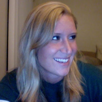 Amy Carroll Photo 4