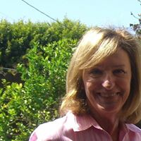Mary Hooper Photo 27