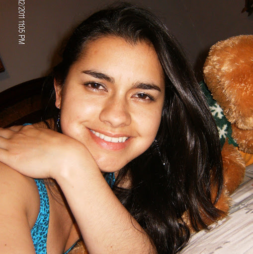 Liliana Becerra Photo 22
