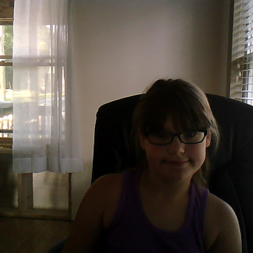 Josie Clark Photo 14