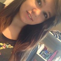 Emily Abbott Photo 23
