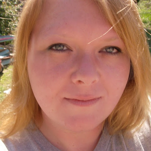 Bobbie Austin Photo 10
