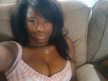 Danielle Edwards Photo 18