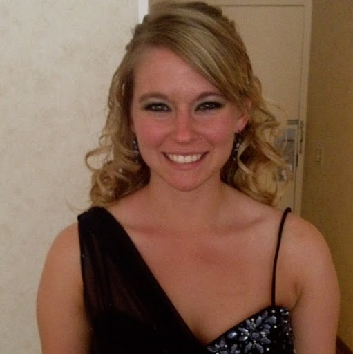 Brandi Green Photo 32