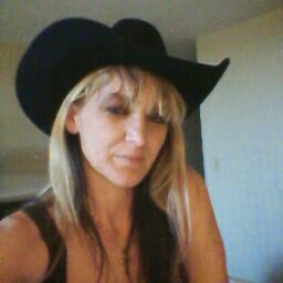 Veronica Tucker Photo 27