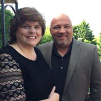Renee Simmons Photo 15