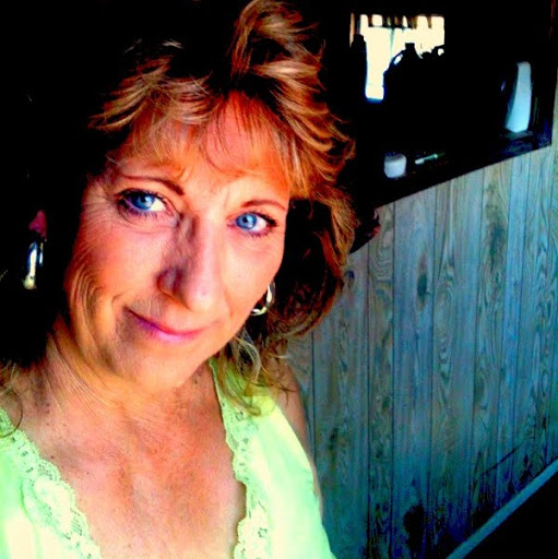 Evelyn Frazier Photo 29