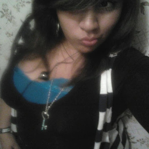 Monica Montoya Photo 30