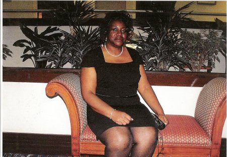Theresa Scott Photo 14