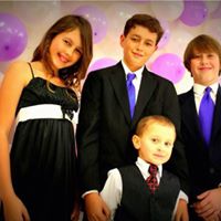 Wendy Wilkinson Photo 26