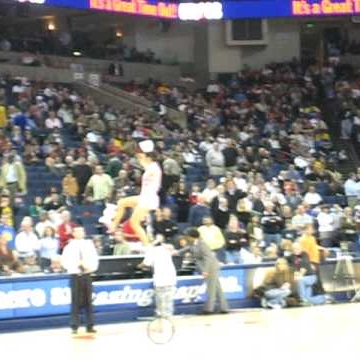 Jeffrey Gomez Photo 13