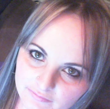 Sheri Robertson Photo 27