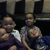 Donovan Lyons Photo 2