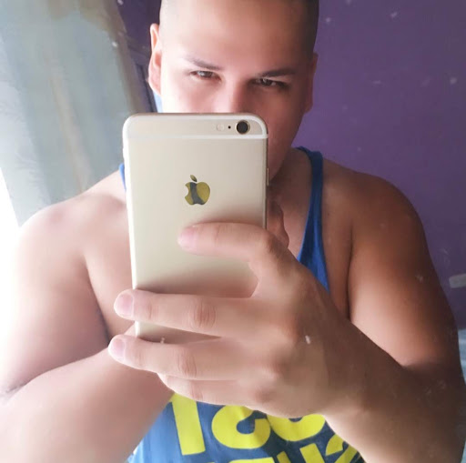 Jean Andrade Photo 28