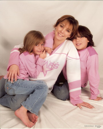 Julie Dickerson Photo 7