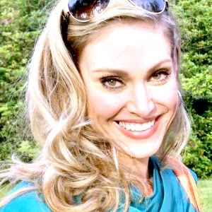 Christy Robertson Photo 33