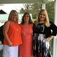 Elizabeth Farley Photo 26