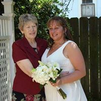 Ellen Russell Photo 9