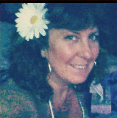 Dorothy Thompson Photo 9