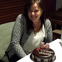 Suzanne Cross Photo 22