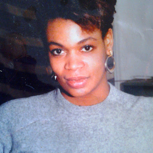 Lisa Rush Photo 35