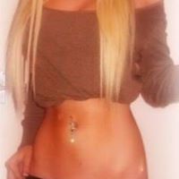 Anna Gray Photo 12