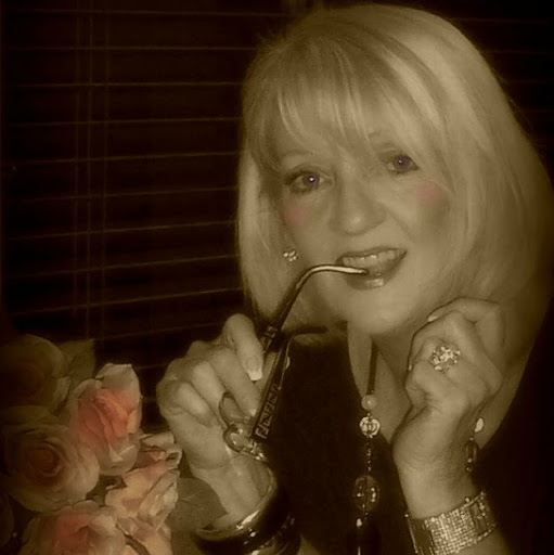 Helen Pearce Photo 7