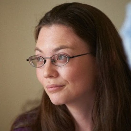 Kim Carter Photo 18