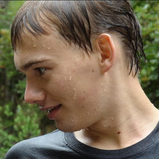 Alex Dunn Photo 26
