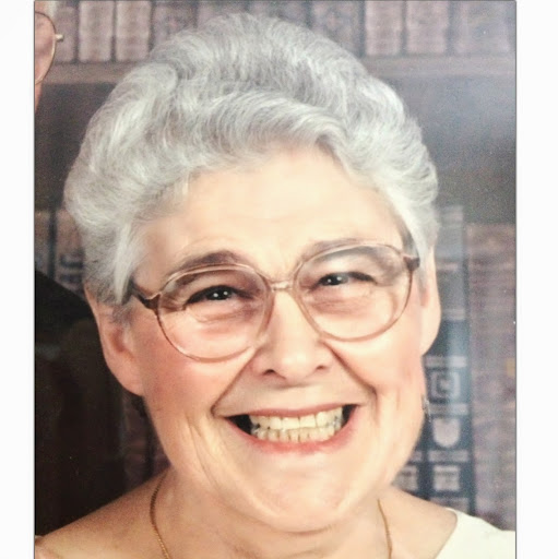 Joan Cummings Photo 4