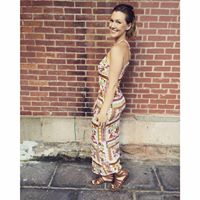 Chelsea Hart Photo 11