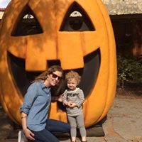 Amy Atkins Photo 34