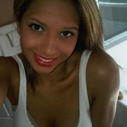 Danielle Brown Photo 23
