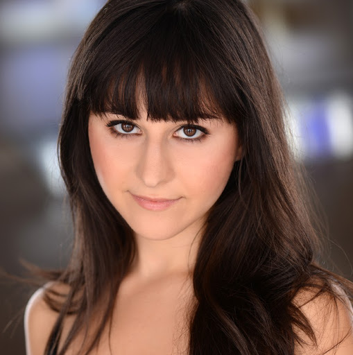 Danielle Slater Photo 9