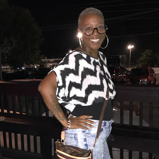 Brenda Logan Photo 29